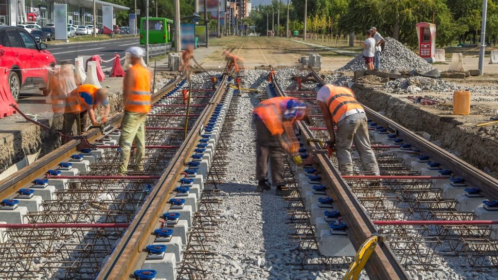 647888ca92d03e3fca3f2362 Railroad20Workers201 p 1600