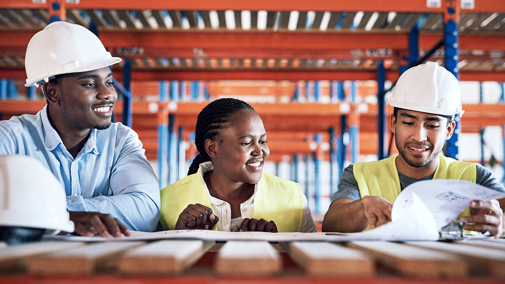 647888ca92d03e3fca3f245b shot of a group of builders having a meeting at a 2022 09 14 00 34 20 utc